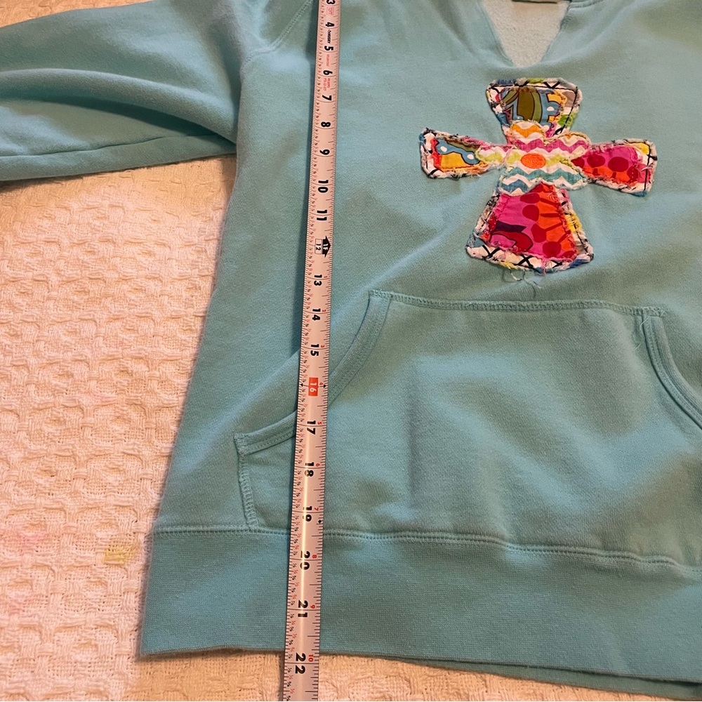 Lady Comfort Colors Light Teal Hoodie~ Size Large ~ Casual and Comfy - Picture 4 of 9